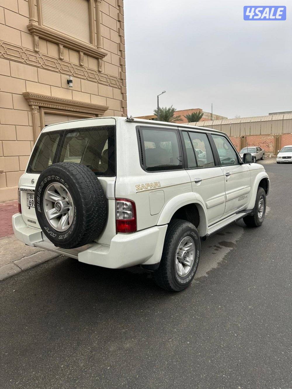 للبيع باترل 2003 ماشي الحاله جيده جداً0