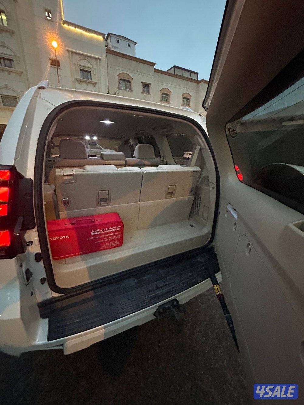 برادو 2019 بحالة نادرة7