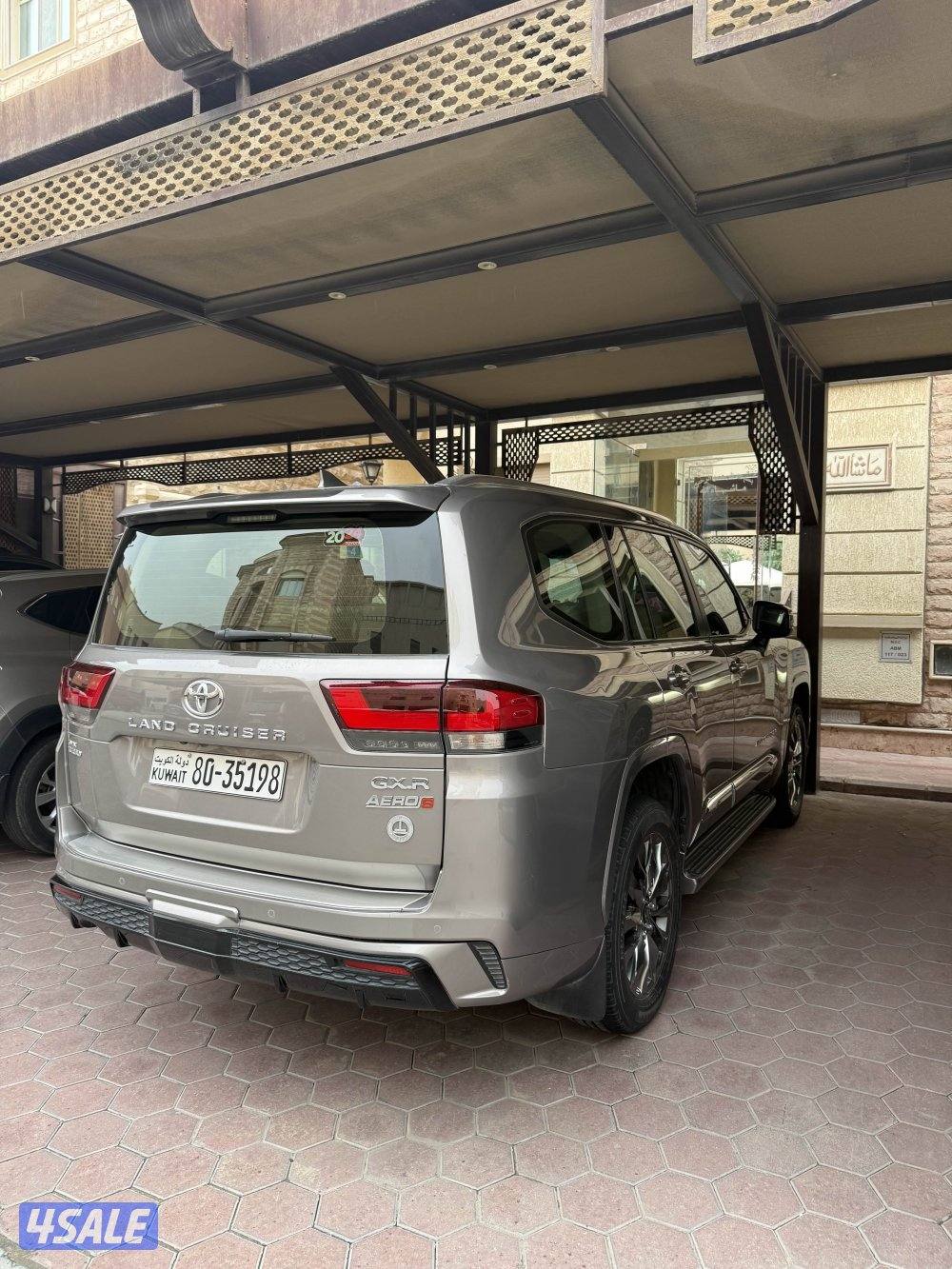 للبيع لاندكروزر تون تيربو7