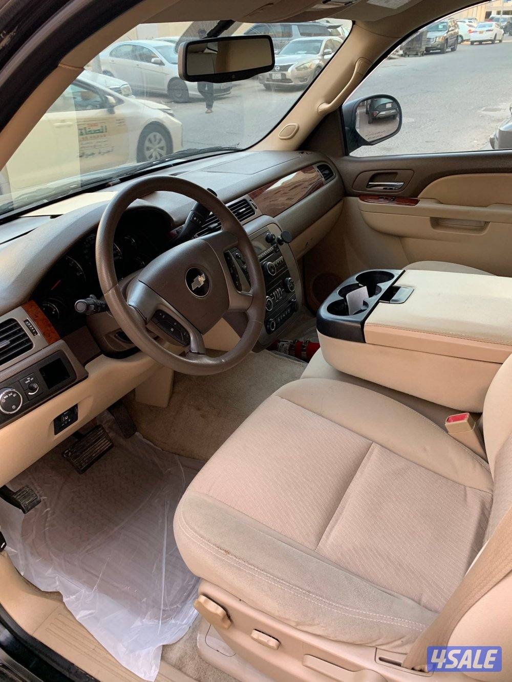 للبيع جيب تاهو موديل 2012صبغ الوكاله ماشي242الف10