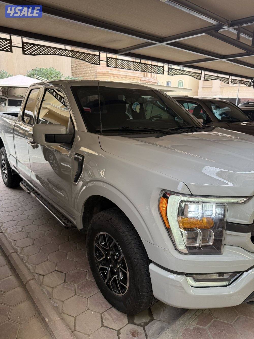 للبيع F150 FX43