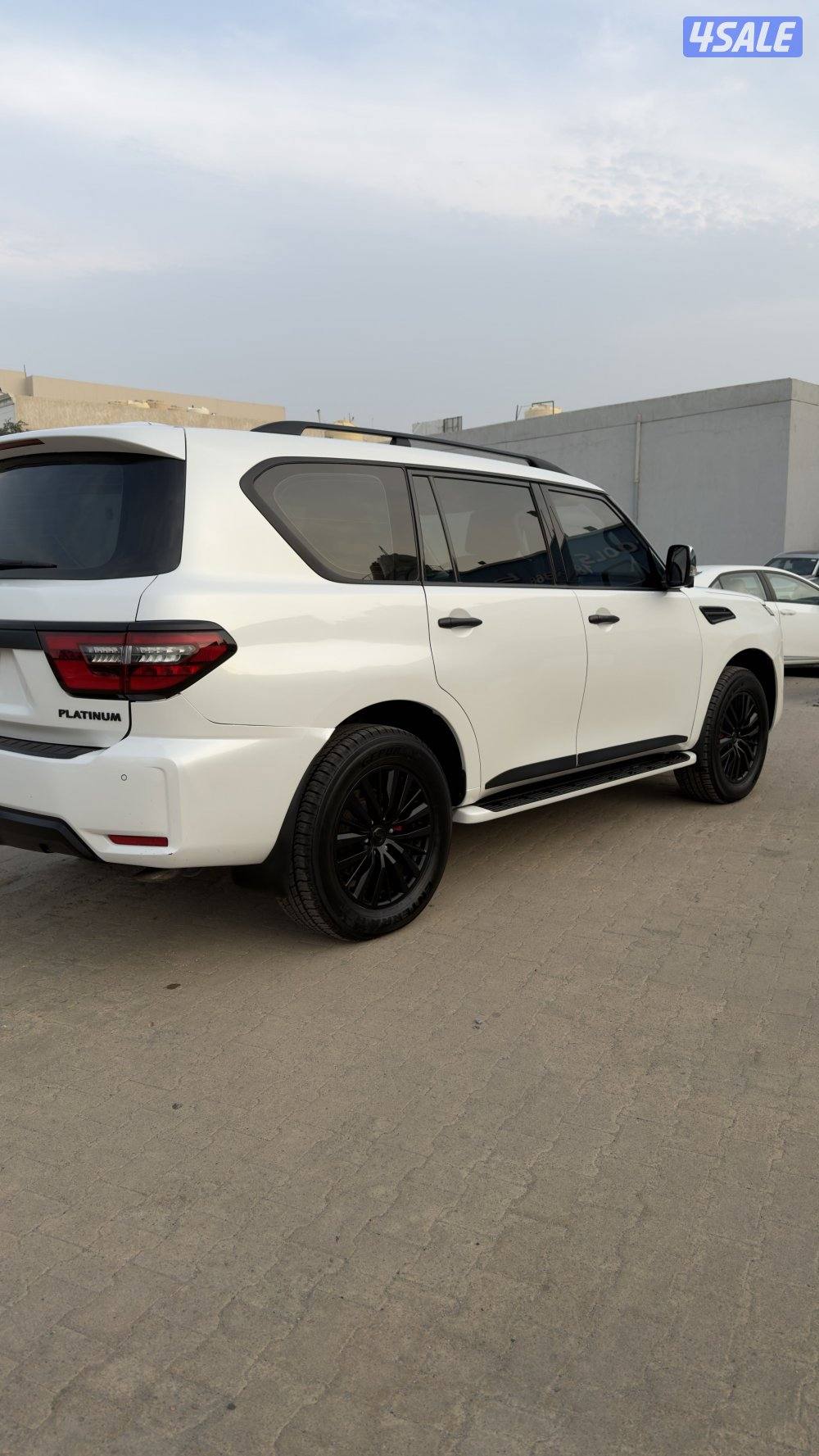 باترول بلاتينيوم ستي درجة اولى 2020. لون ابيض صدفي4