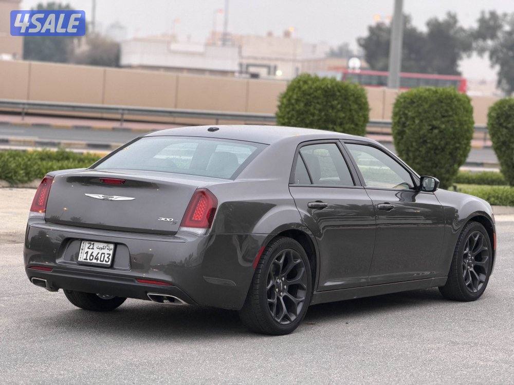 كرايزلر S300 - 2021 بحالة الوكالة4