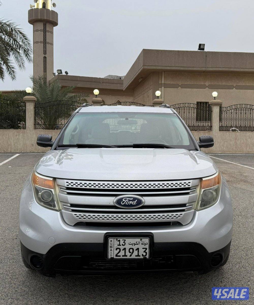 بحالة ممتازة جيب فورد اكسبلورر 2015 وكالة 7 كراسي فحص ماكينة قير شاسي1