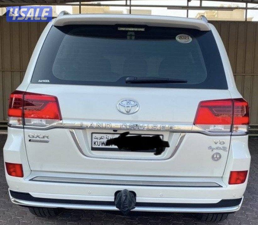 لاند كروزر GXR V8 GRAND TOURING Signature1