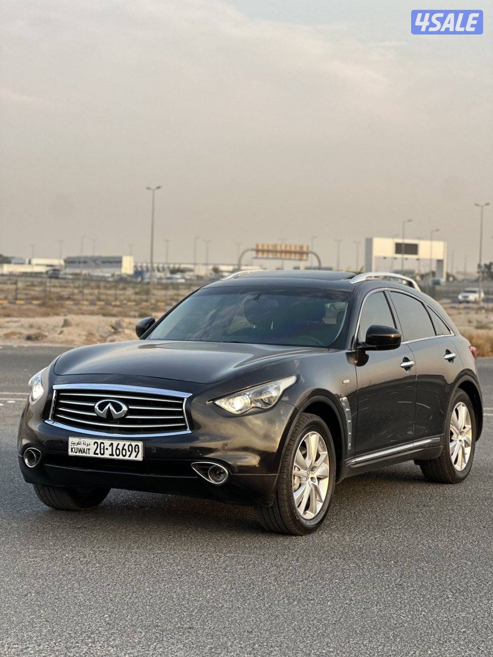 انفينيتي FX-35 مديل 20120