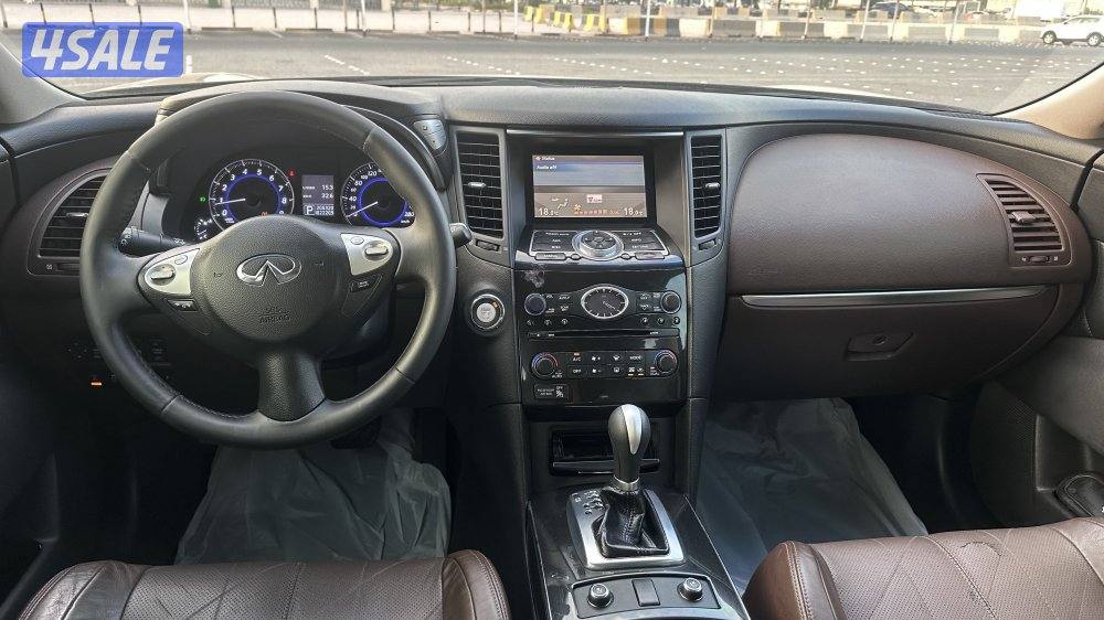 انفينيتي FX-35 مديل 20129
