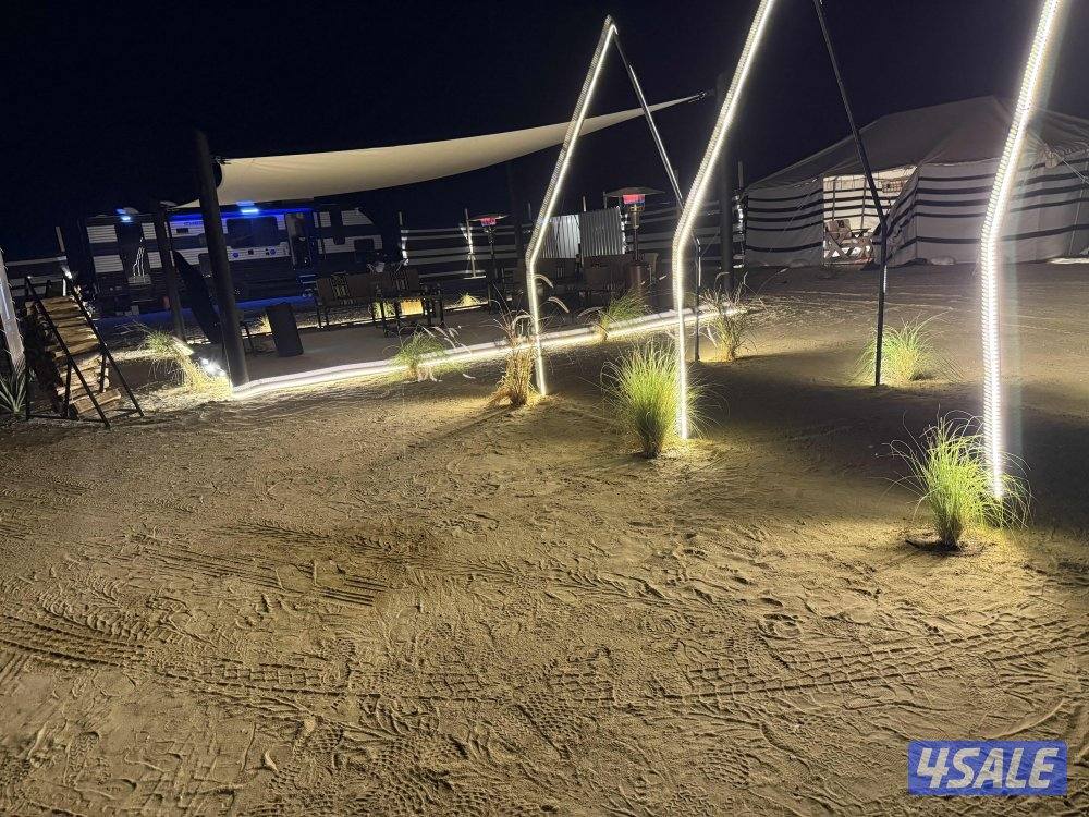 كشته كامله للبيع مع الكرفان امريكي 29 شروكي202114