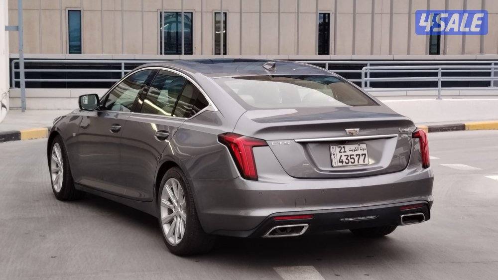 للبيع كاديلاك CT5 م/2022 عداد:14 ألف تحت الكفاله3