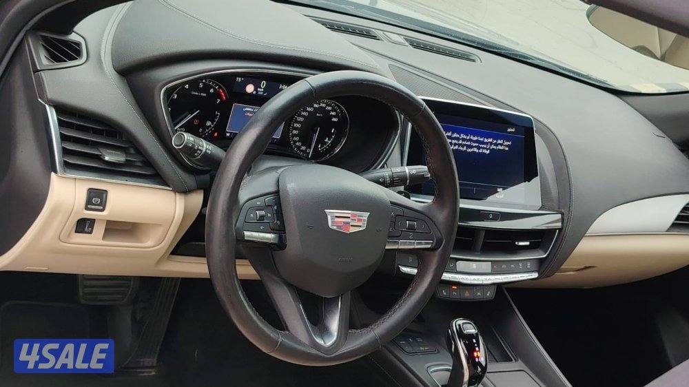 للبيع كاديلاك CT5 م/2022 عداد:14 ألف تحت الكفاله8