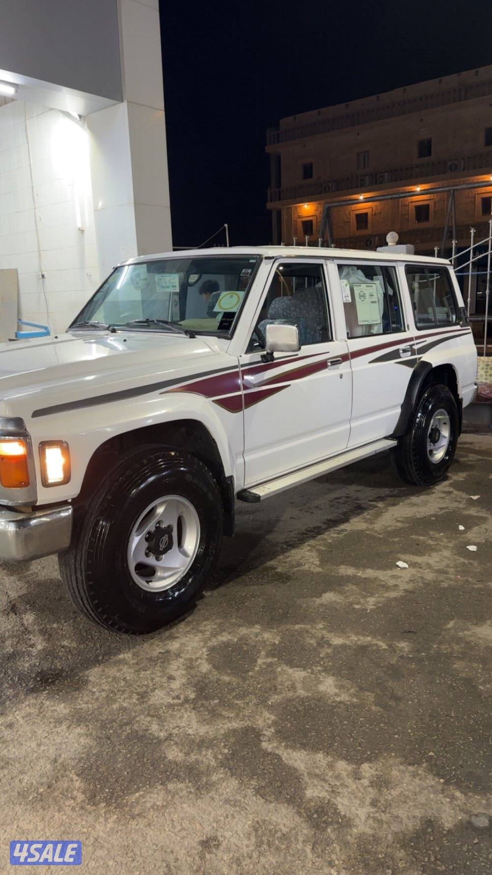 سفاري مديل ١٩٩٧ وارد السعودية ماشي ٣١١ قير عادي ثلاجتين شرط الفحص2