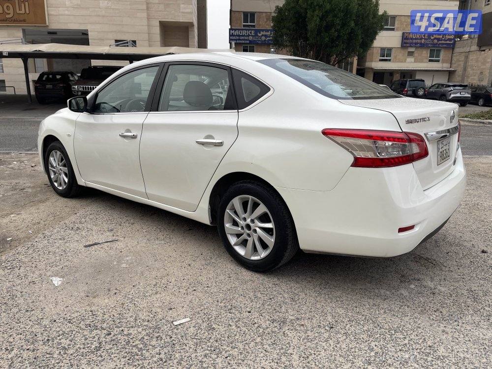 نيسان سينترا موديل سي سي4