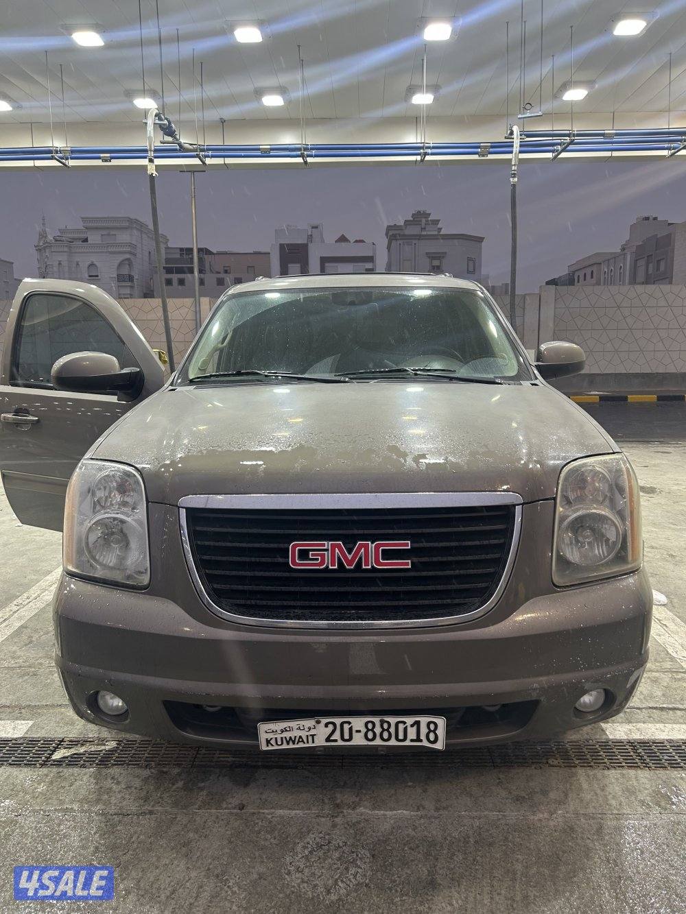 حولي الكويت GMC YUKON XL2