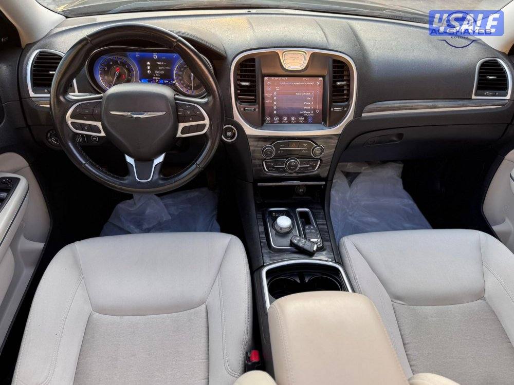 كرايزلر C300 بحالة ممتازة 20229