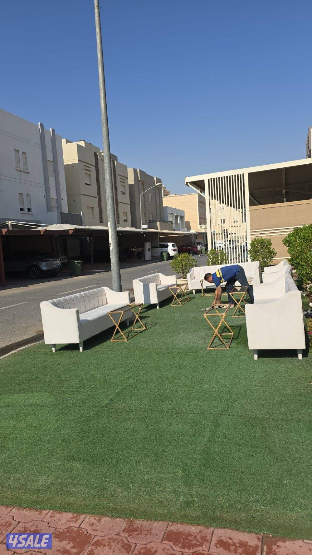 تأجير كراسي وطاولات2