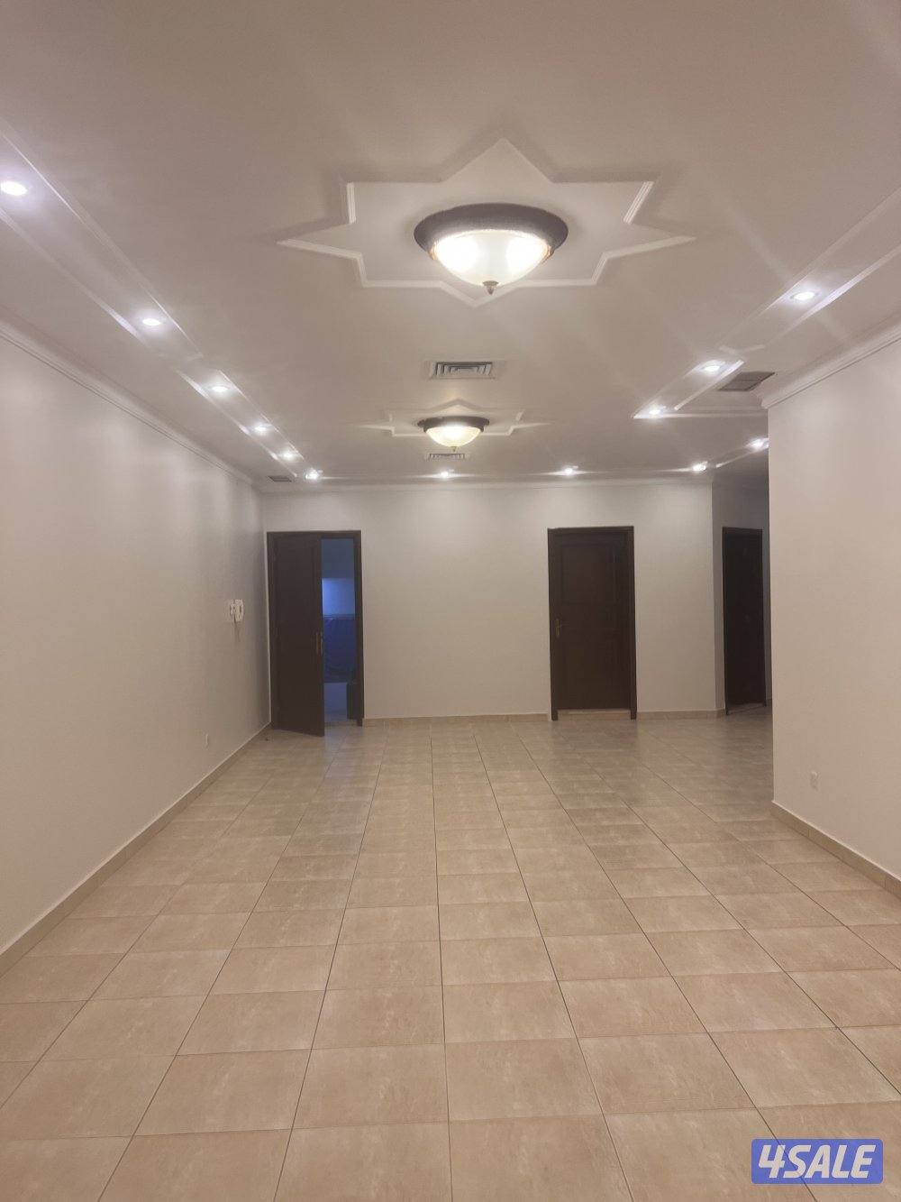 للإيجار شقه في القادسيه مساحات واسعه2