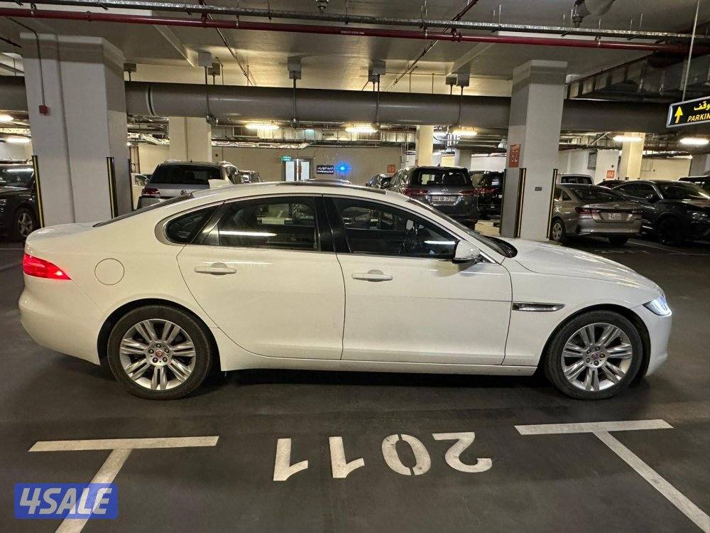 Jaguar XF 20182