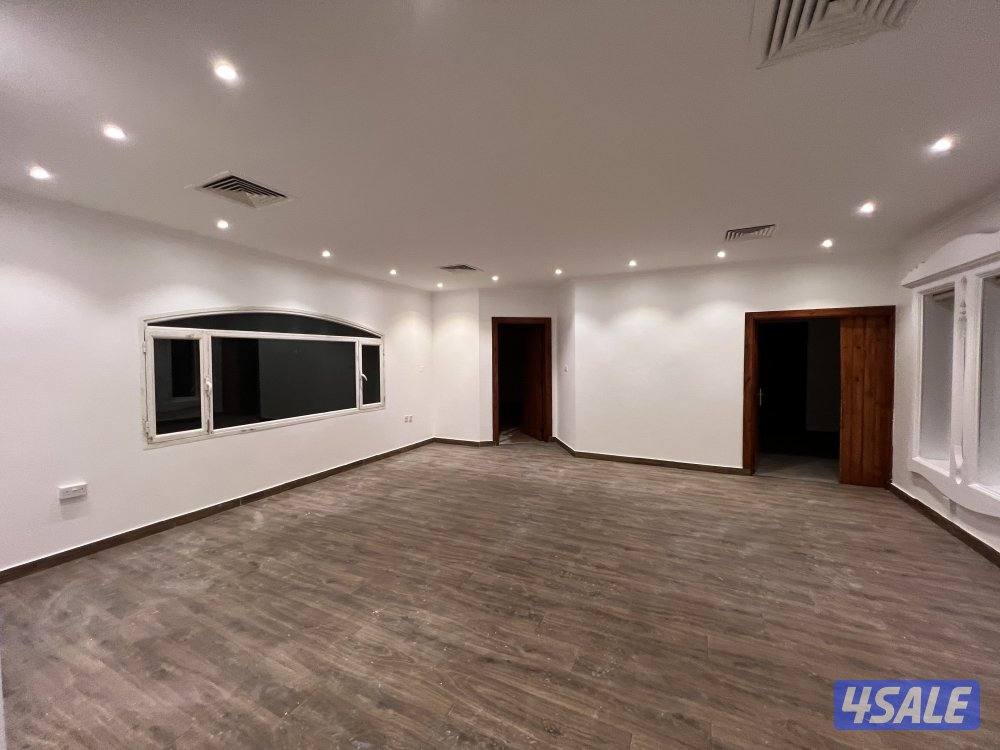 للإيجار دور في الزهراء مع غرفة سواق 6503