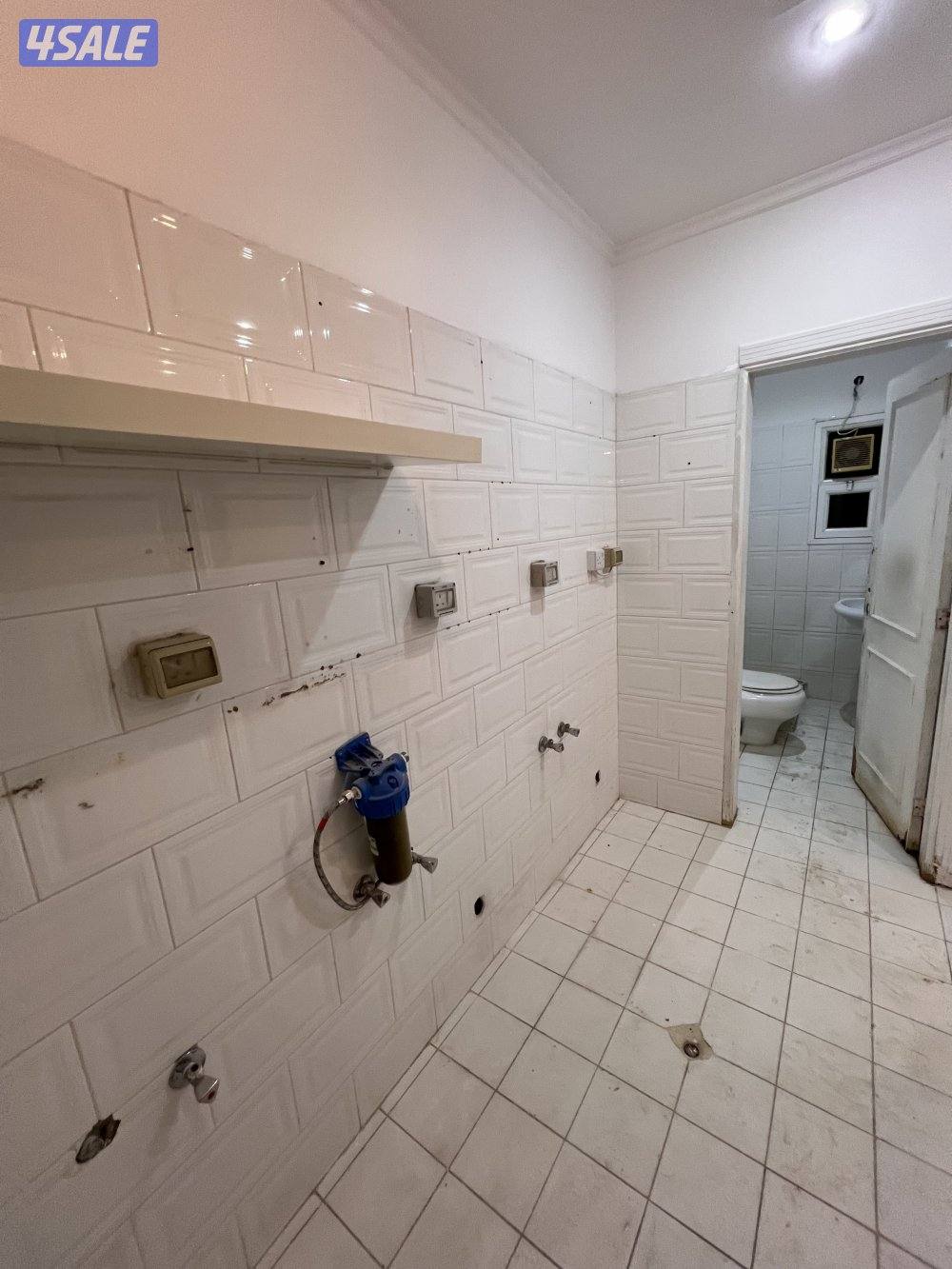 للإيجار دور في الزهراء مع غرفة سواق 6506