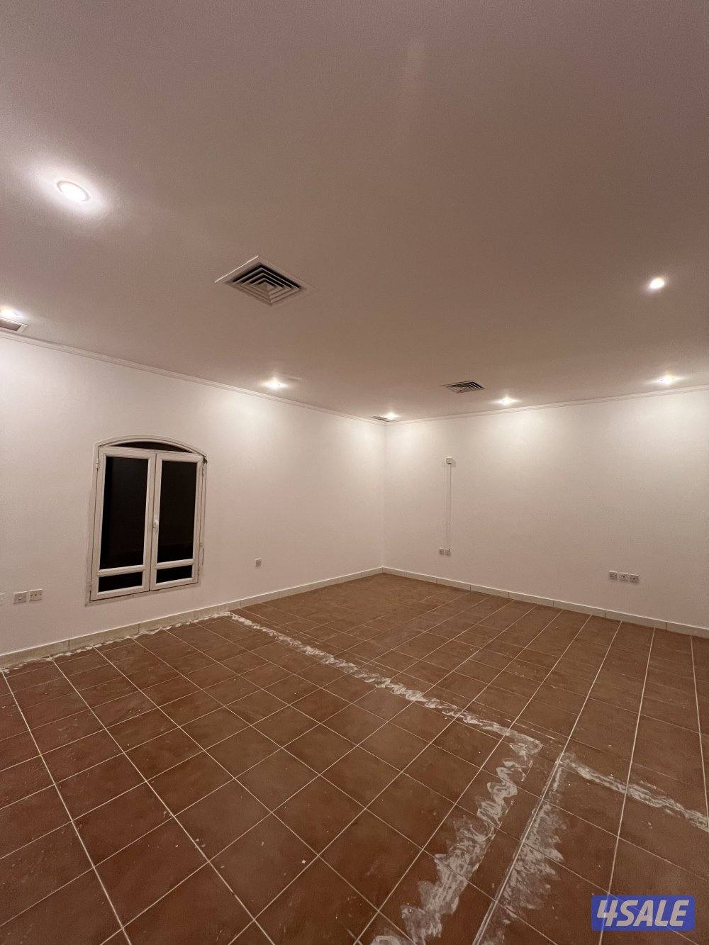 للإيجار دور في الزهراء مع غرفة سواق 6509