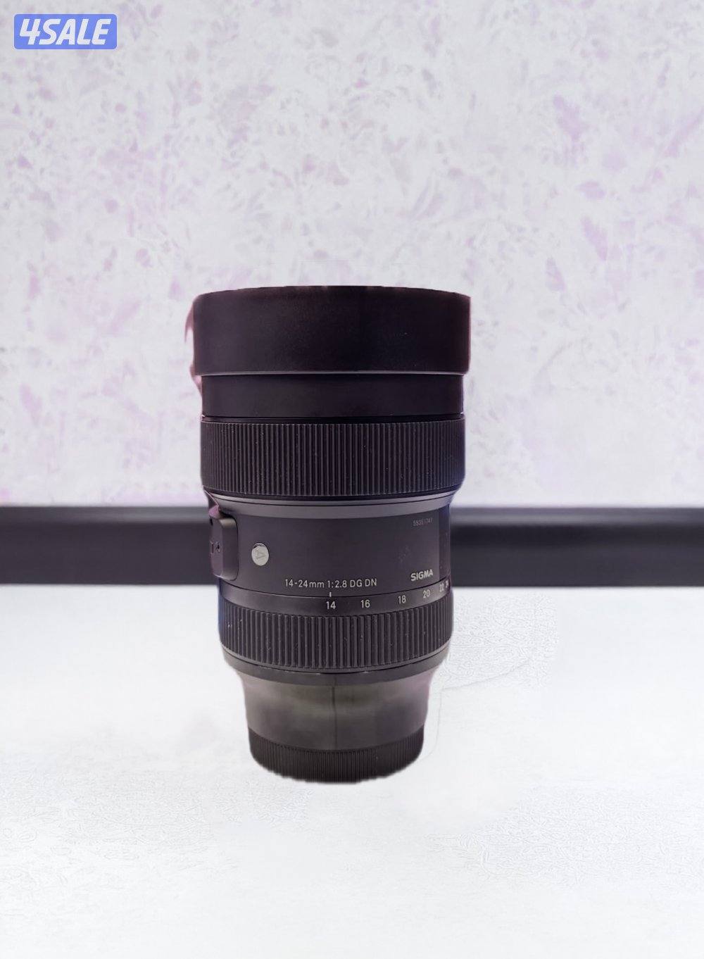 Sony A7R4 وعدستين1