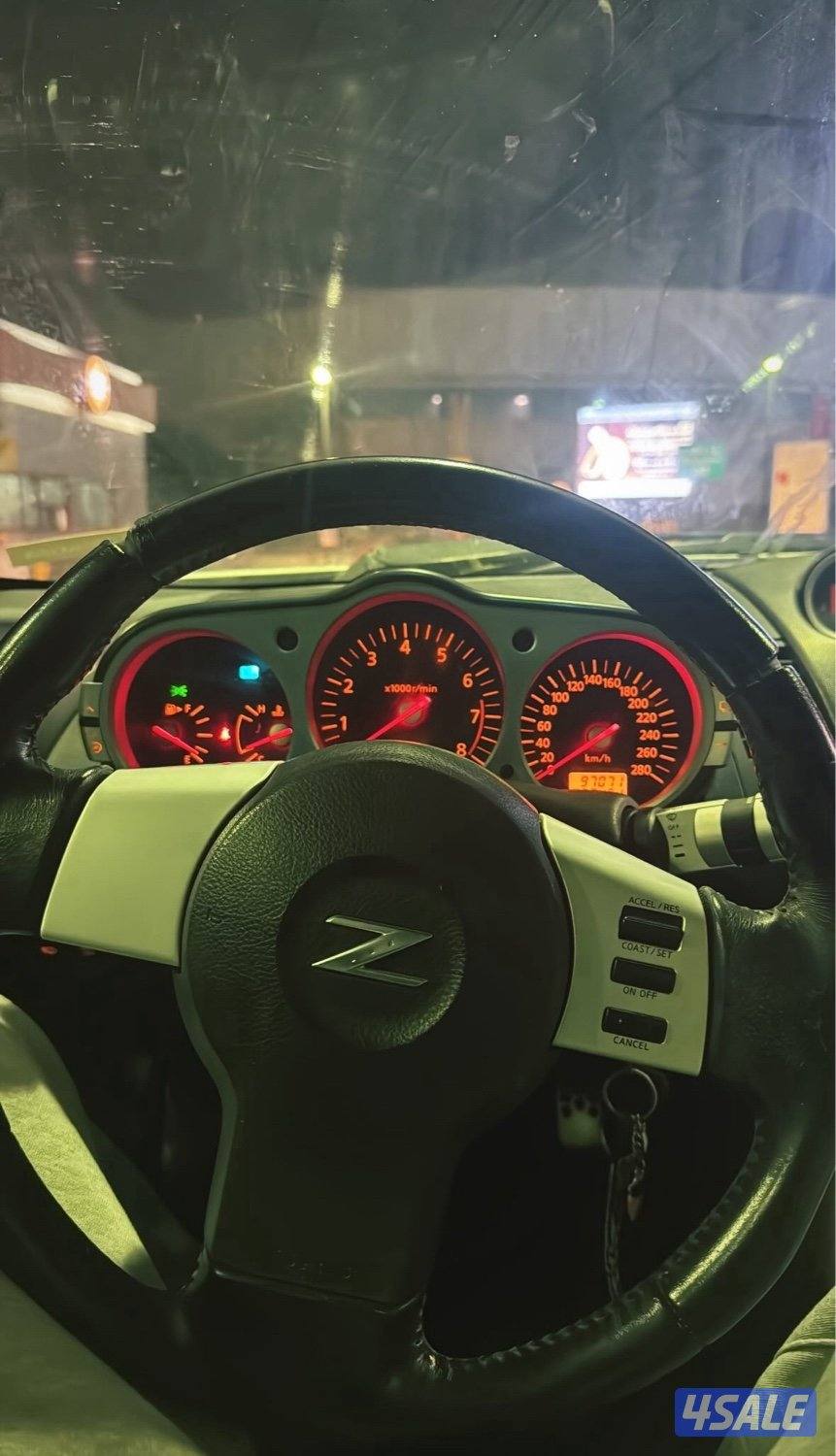 350z نيسان نظيف ممشى قليل قابل للتفاوض 2004 تماتيك10