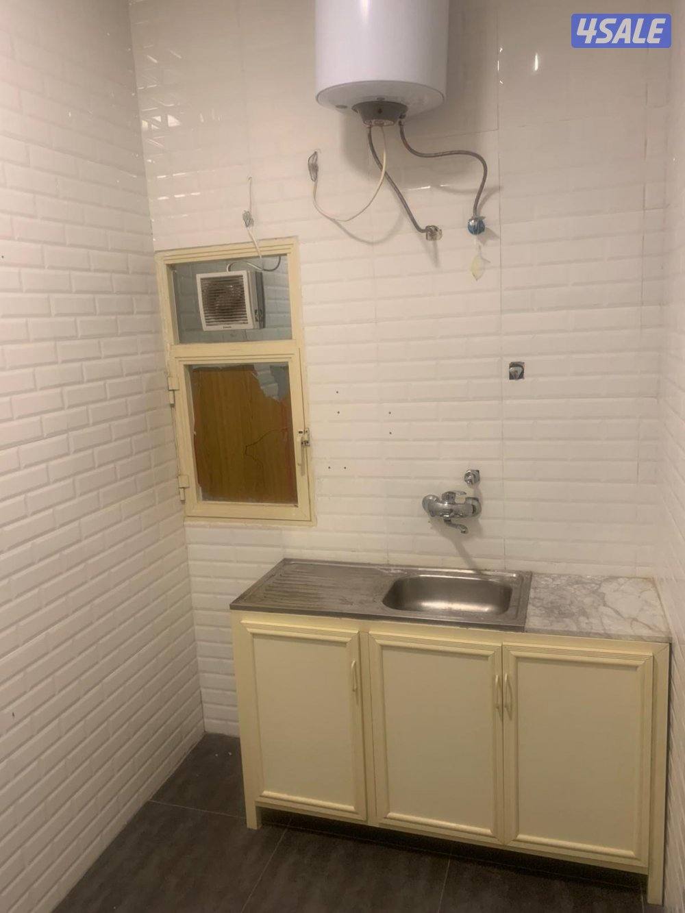 شقه للايجار غرفه وصاله ومطبخ وحمام تشطيب سوبر لوكس2