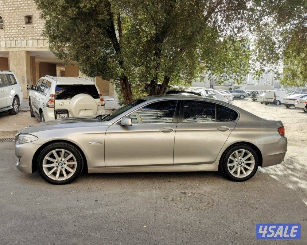 bmw 535i 2012 صبغ المصنع بحالة فوق الممتازة سيرفيس منتظم حتي الآن2