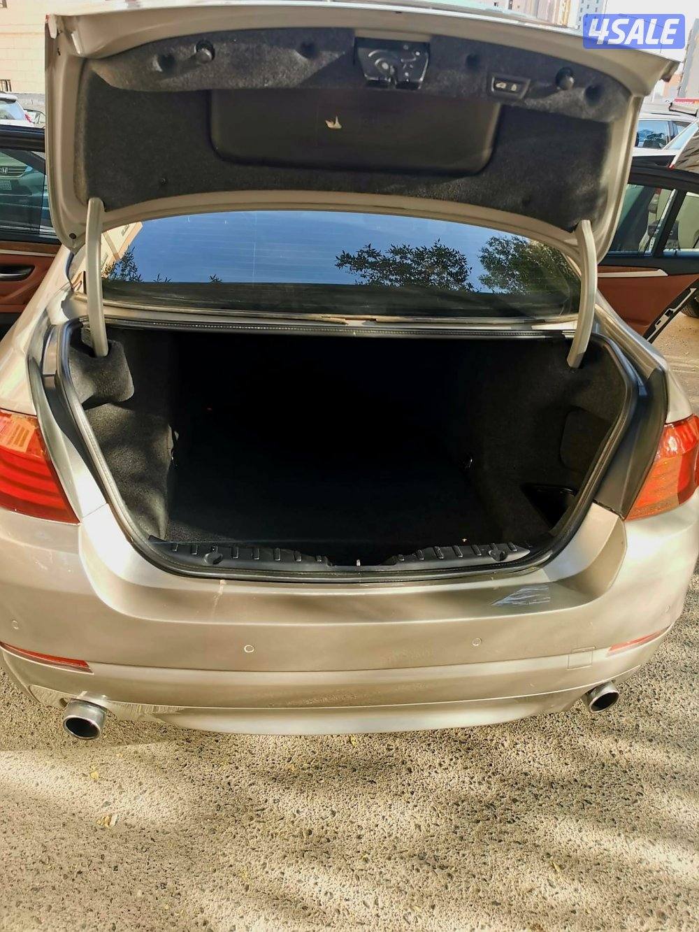 bmw 535i 2012 صبغ المصنع بحالة فوق الممتازة سيرفيس منتظم حتي الآن15