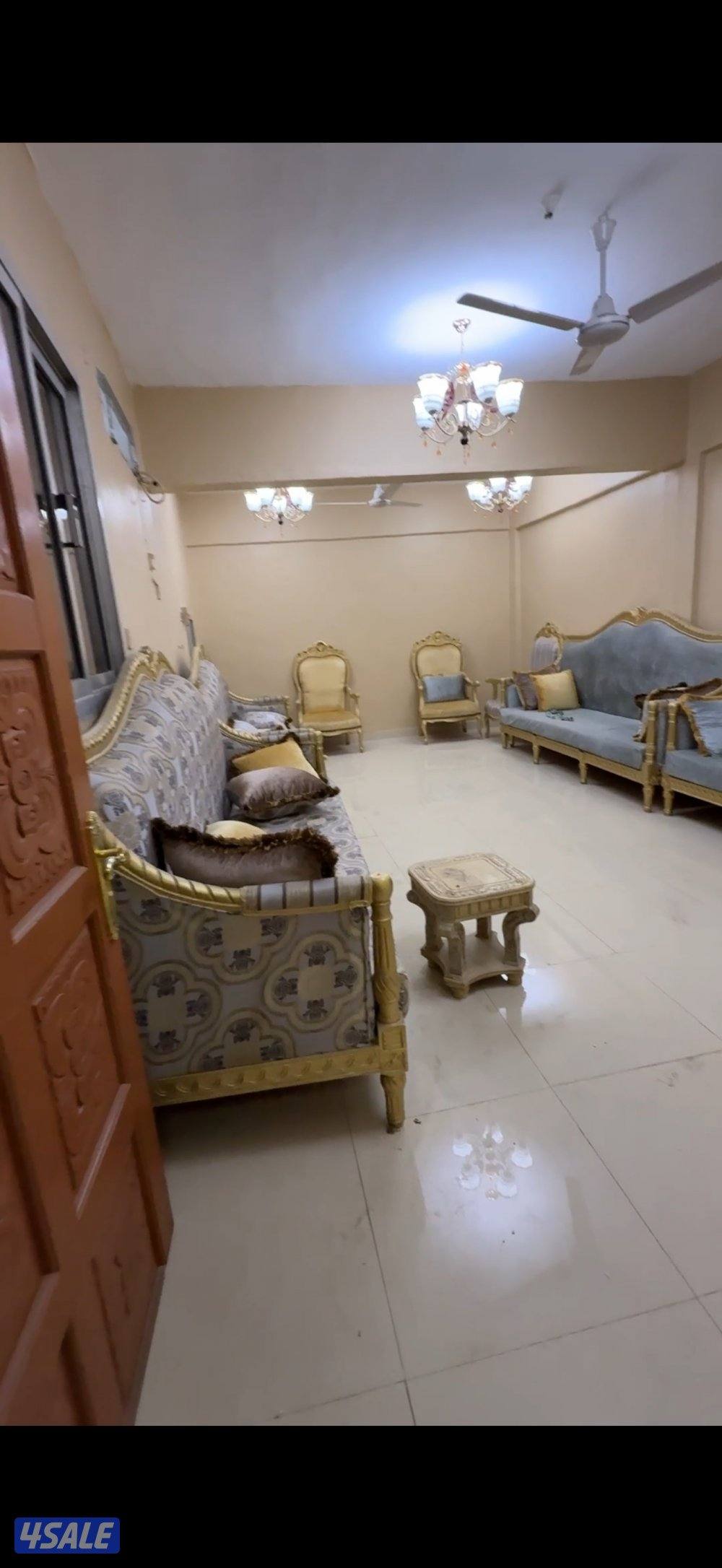 للايجار بيت بالدوحة 7 غرف وصاله وديوانيه وحوش3