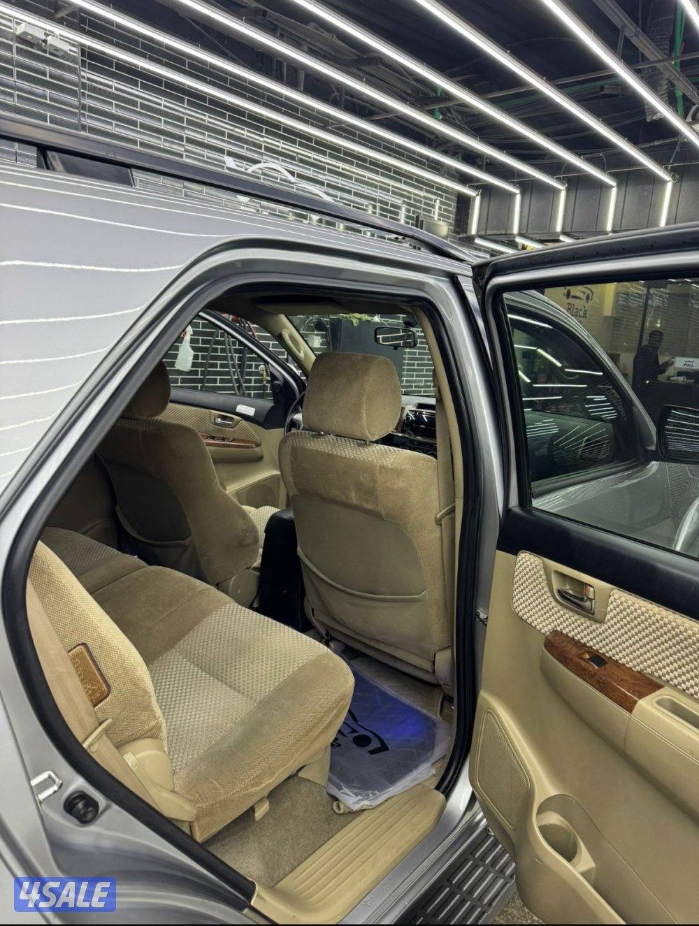 للبيع جيب فورتنر20151