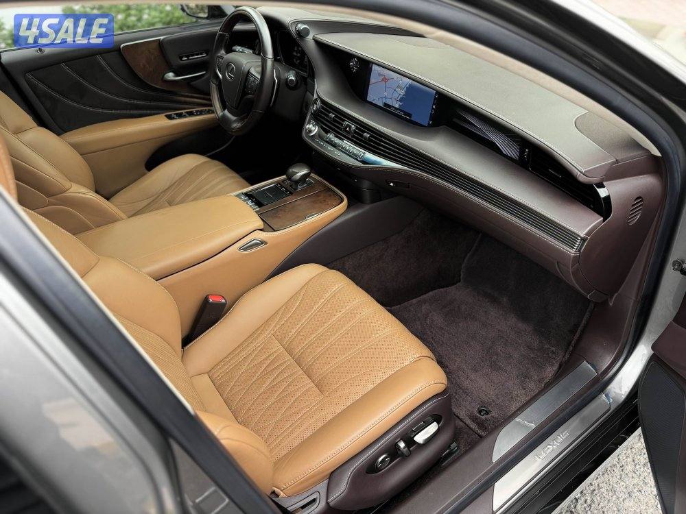 لكزس LS500 موديل 2018 عداد 52 الدرجة الأولى الساير صبغ وكالة11