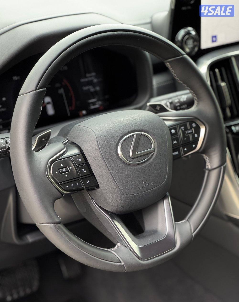 لكزس LX600 اوفر تريل 2025 عداد12 الدرجة الأولى الساير صبغ وكالة11