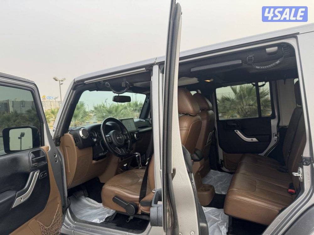 JEEP WRANGLER UNLIMITED SAHARA5