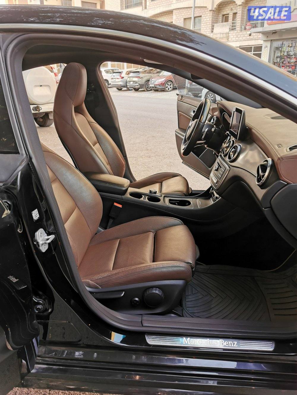 مرسيدس بانوراما CLA 2017 بحالة فوق الممتازة سيرفيس منتظم حتي3