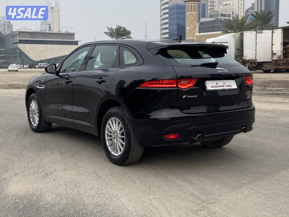 جاكوار Fpace موديل 2018 _عداد /70 الف كم فقط سيرفس وكاله8