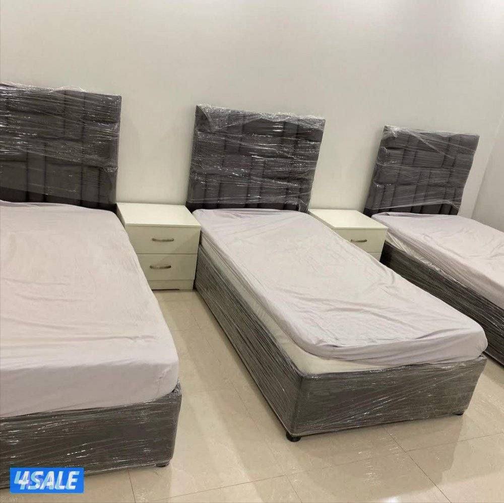 يوجد لدينا جميع انواع السراير جاهز وتفصال5