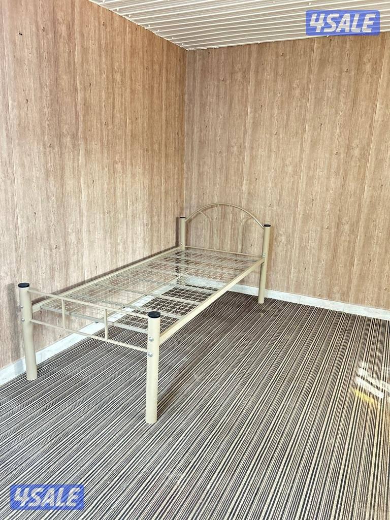 يوجد لدينا جميع انواع السراير جاهز وتفصال10