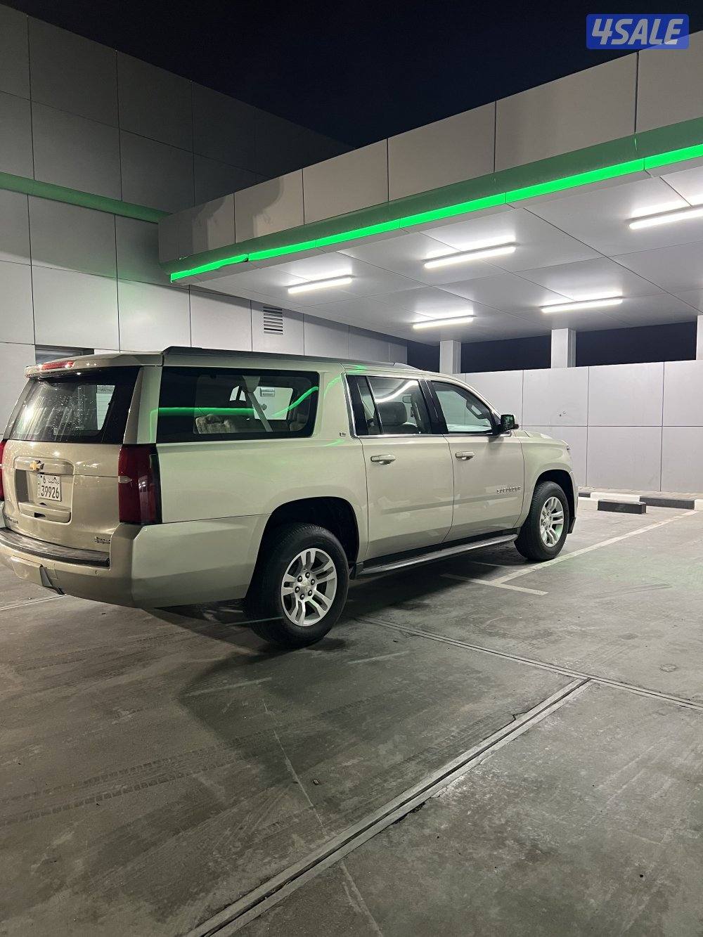 تاهو XLالغانم 2015 شرط الفحص مكينة والقير والشاصي والبدي كم قطعة0