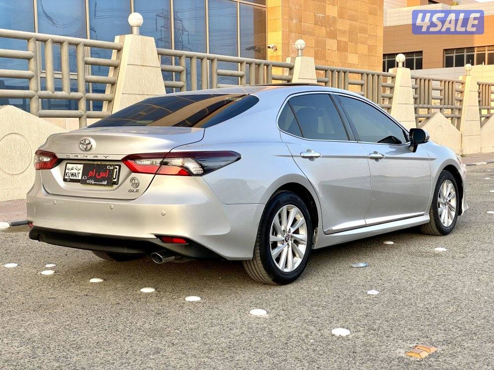 كامري 2023 GLE كامل المواصفات بحاله ممتازه3