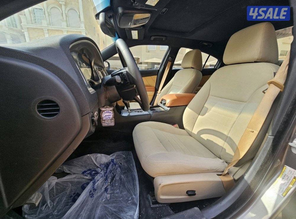 دودج شارجر RT بحالة نظيفة جدا موديل 20128