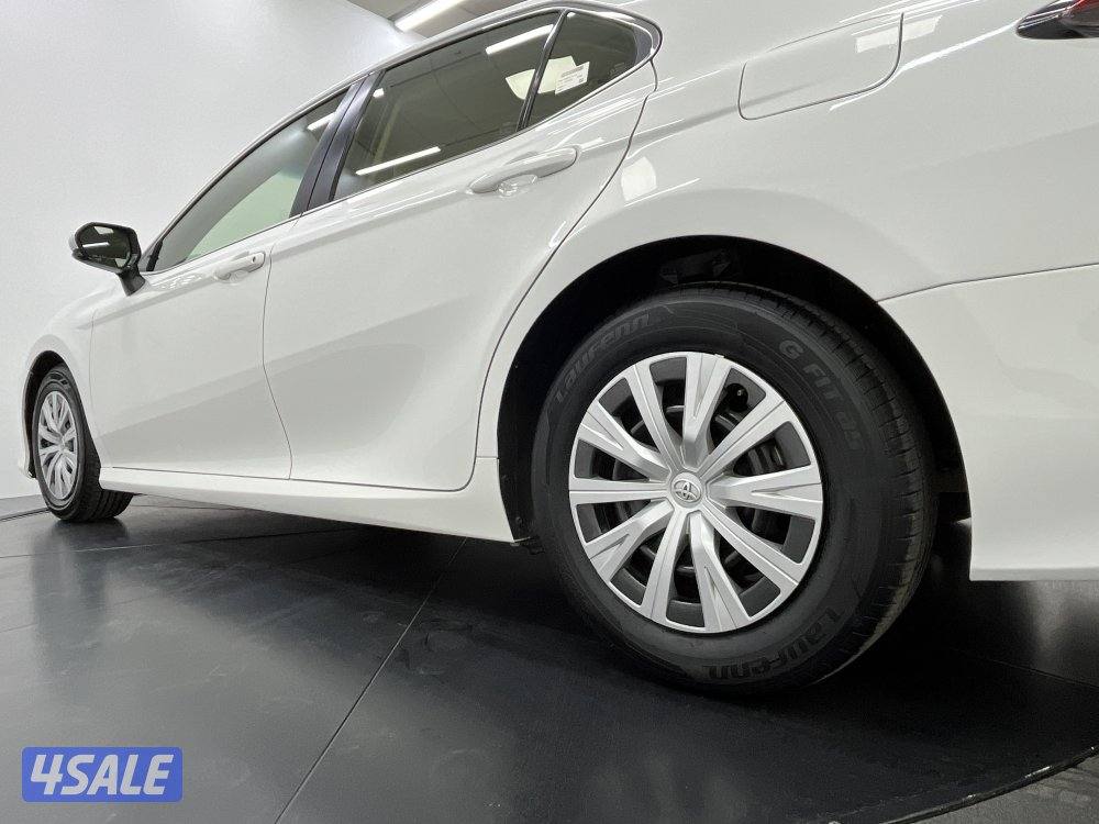 TOYOTA CAMRY LE 4 CYL STEEL TIRE7