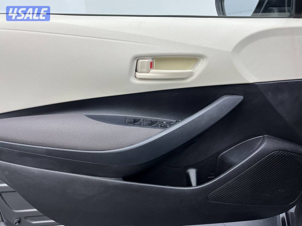 TOYOTA COROLLA 1.6L XLI STD OPTION12