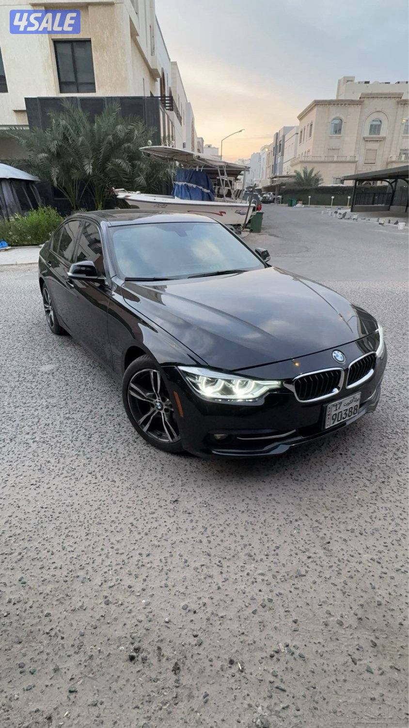 للبيع BMW 330i موديل 2017 🚗0
