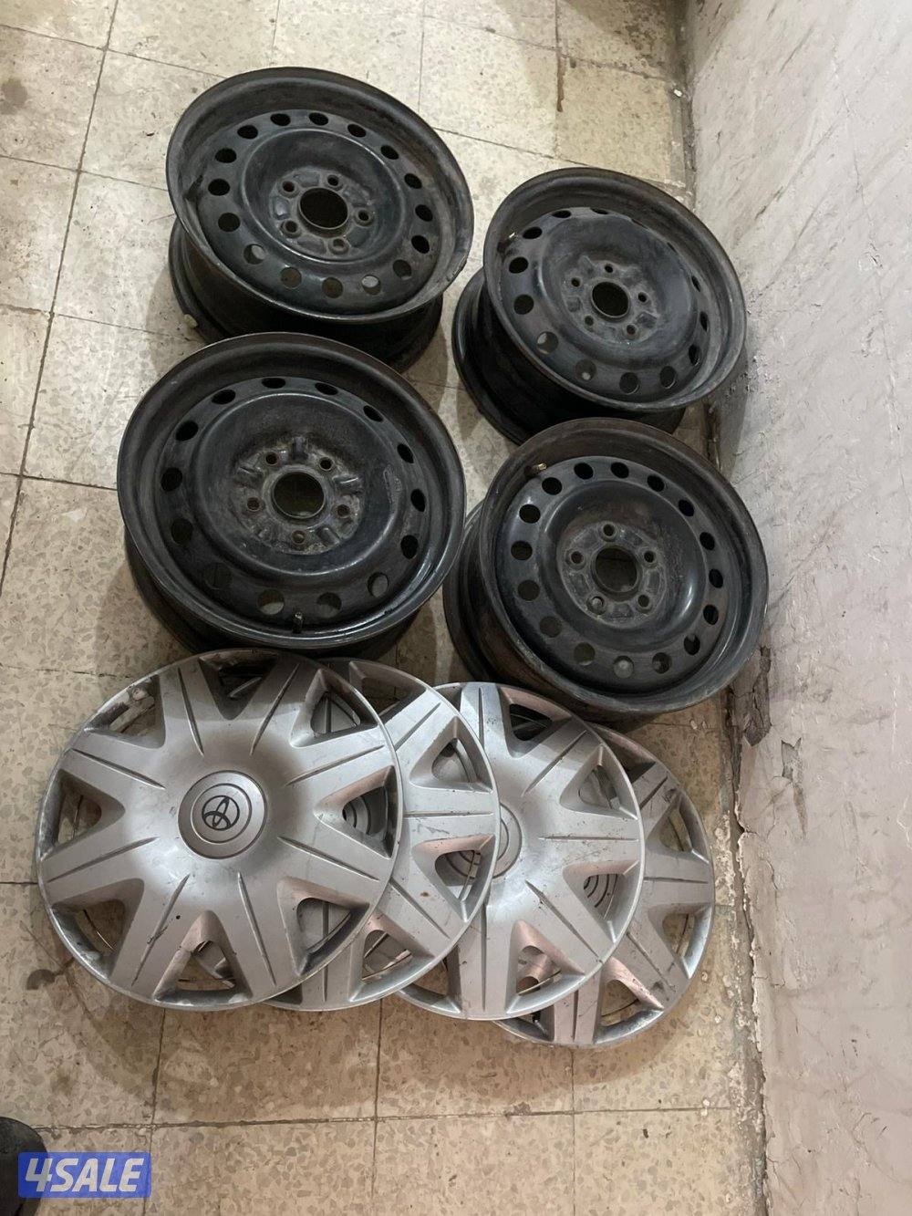 رنجات حديد مقاس 15 نظاف عدد 4 وطاسة عدد 43