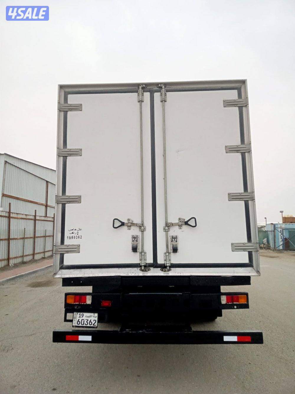 لوري ايسوزو موديل ٢٠٢١6