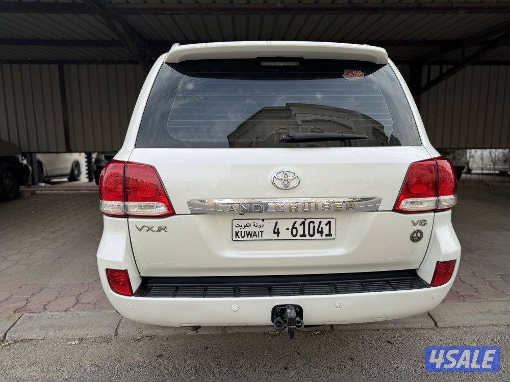 لاند كروز VXR1