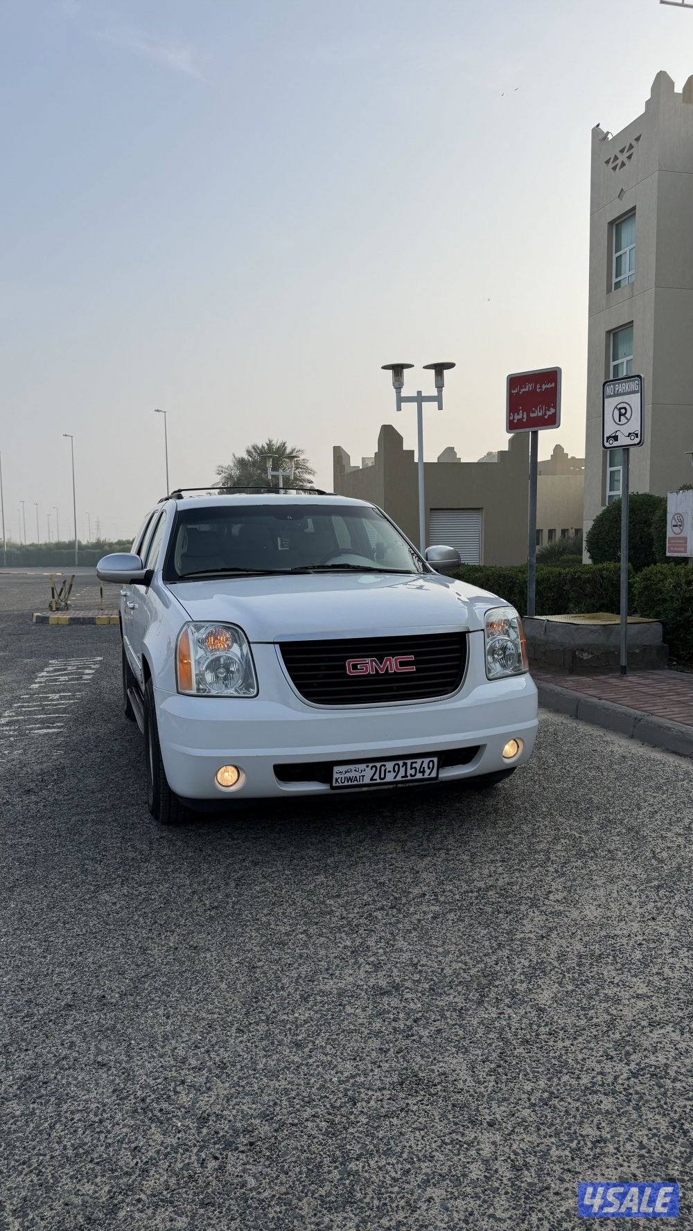 للبيع جي ام سي يوكن موديل 2013 صبغ الوكاله بالكامل3