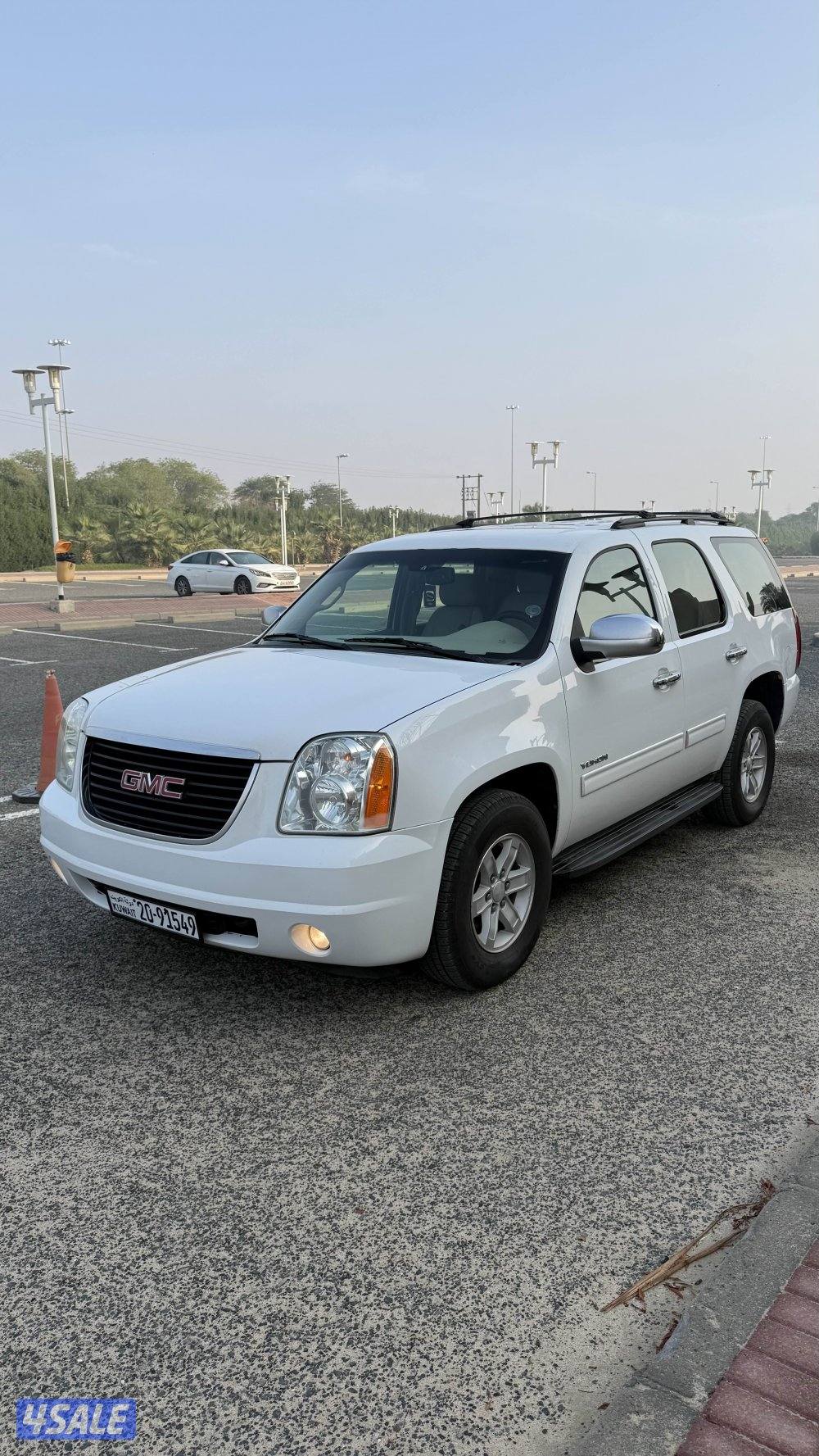 للبيع جي ام سي يوكن موديل 2013 صبغ الوكاله بالكامل10