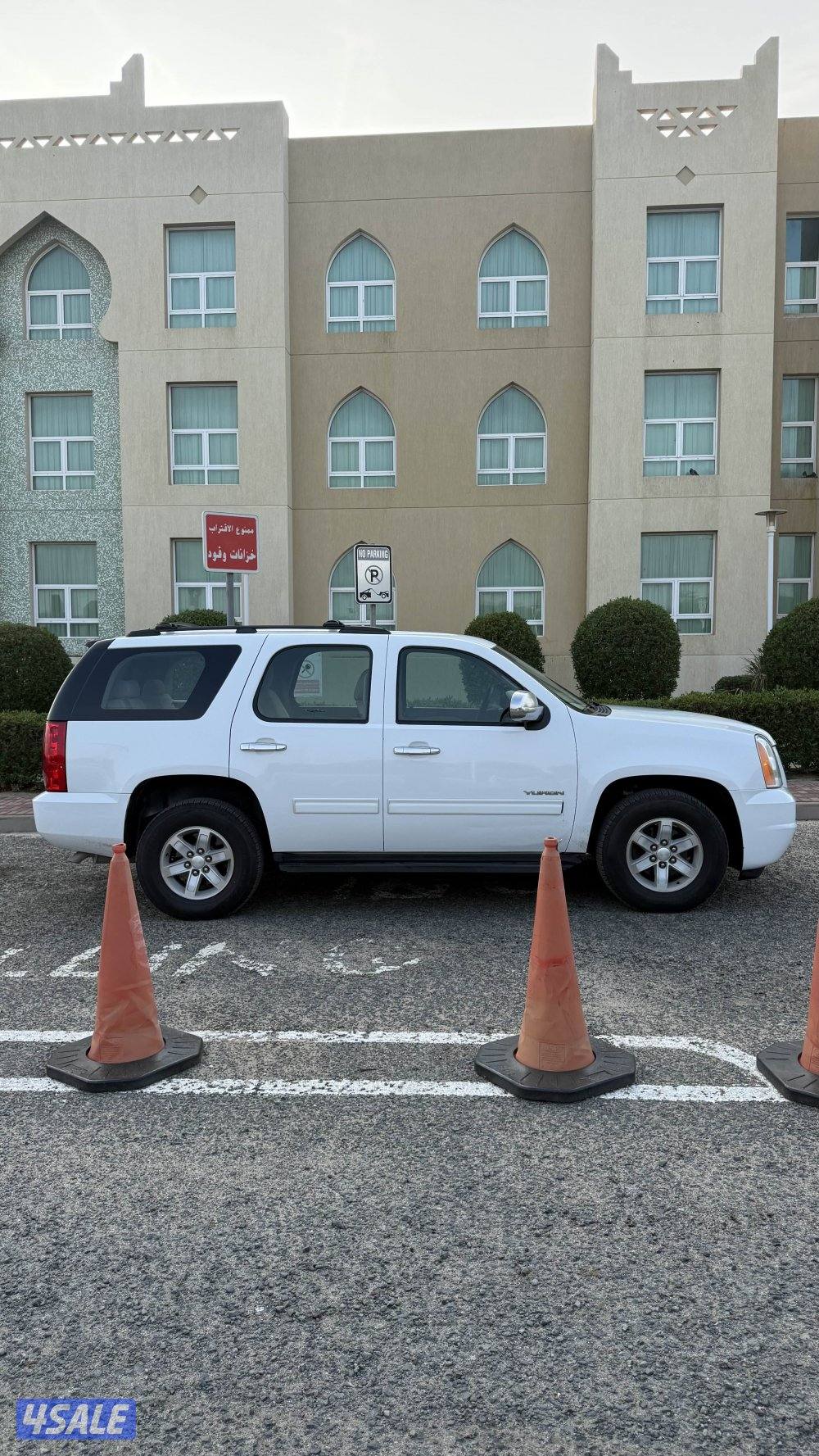 للبيع جي ام سي يوكن موديل 2013 صبغ الوكاله بالكامل11